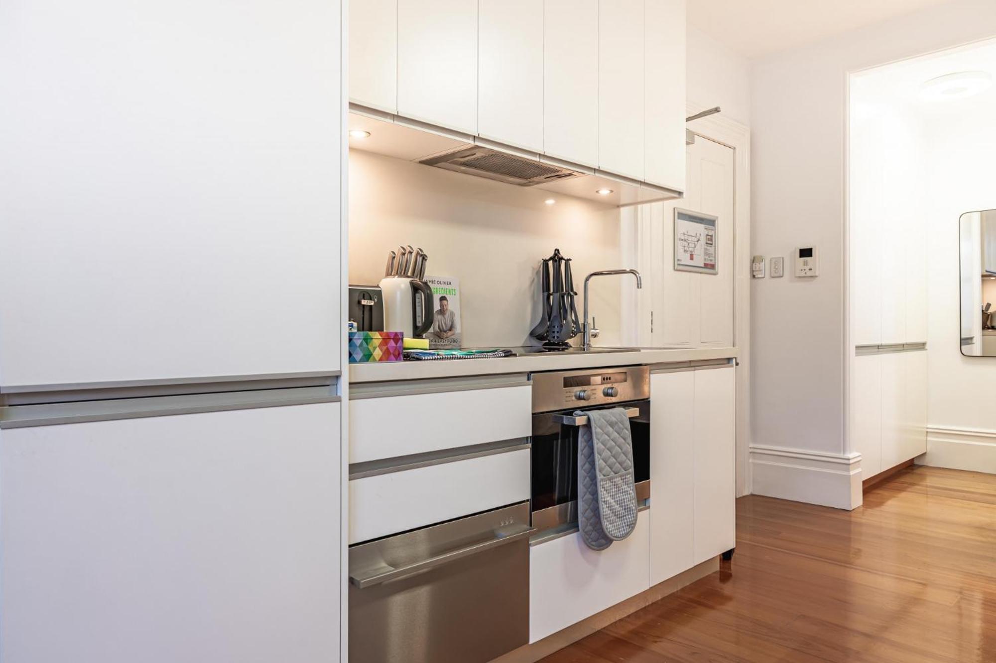 Apartment Stylish Near The Centre Sydney